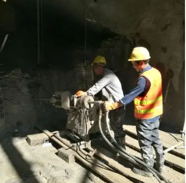 安仁水下抗分散灌浆料特点 水下不分散注浆料介绍